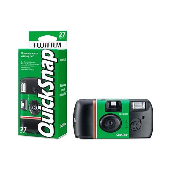 Fujifilm Black / Brand New / 1 Year Fujifilm QUICK SNAP 24 + 3 PICTURES , 400 ASA , WITH FLASH