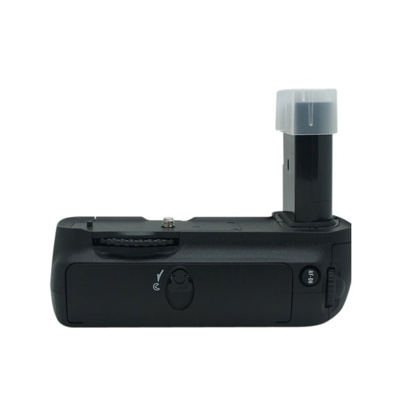 Mobileleb Camera & Optic Accessories Black / Brand New MB-D200 Vertical Battery Grip for Nikon D200 - P556