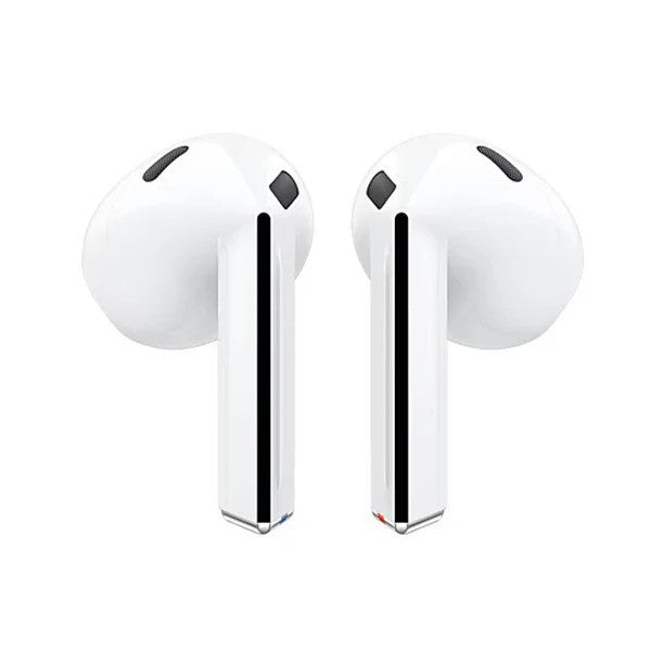 Samsung Audio White / Brand New / 1 Year Samsung Galaxy Buds3