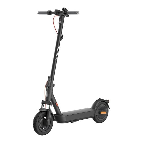 Xiaomi Outdoor Recreation Xiaomi Electric Scooter 5, front dual-spring shock absorbers, 60km long battery life, 10-inch tubeless tires, 700W Max. power, 18% Max. incline
